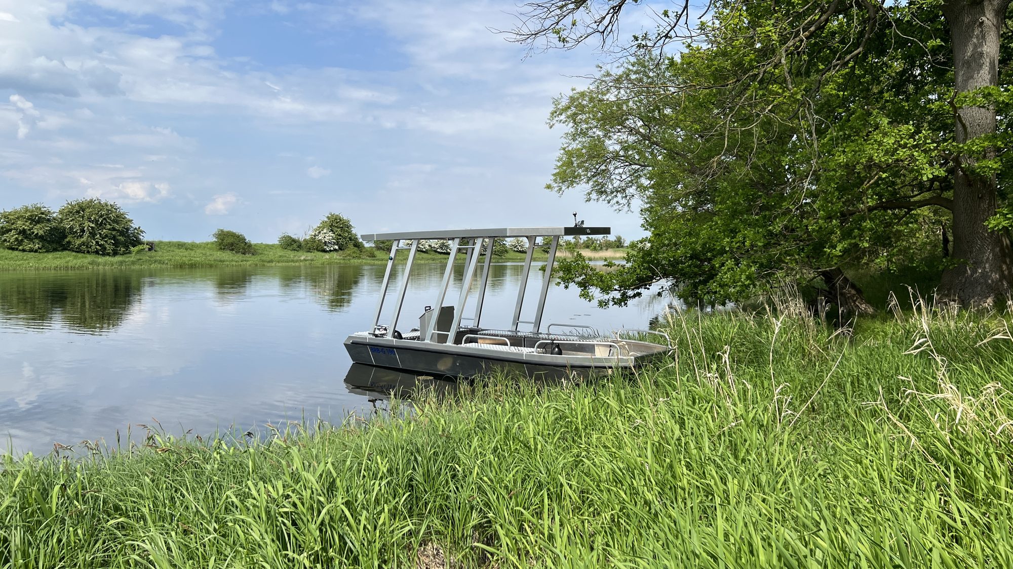 Solarboot auf der Havel