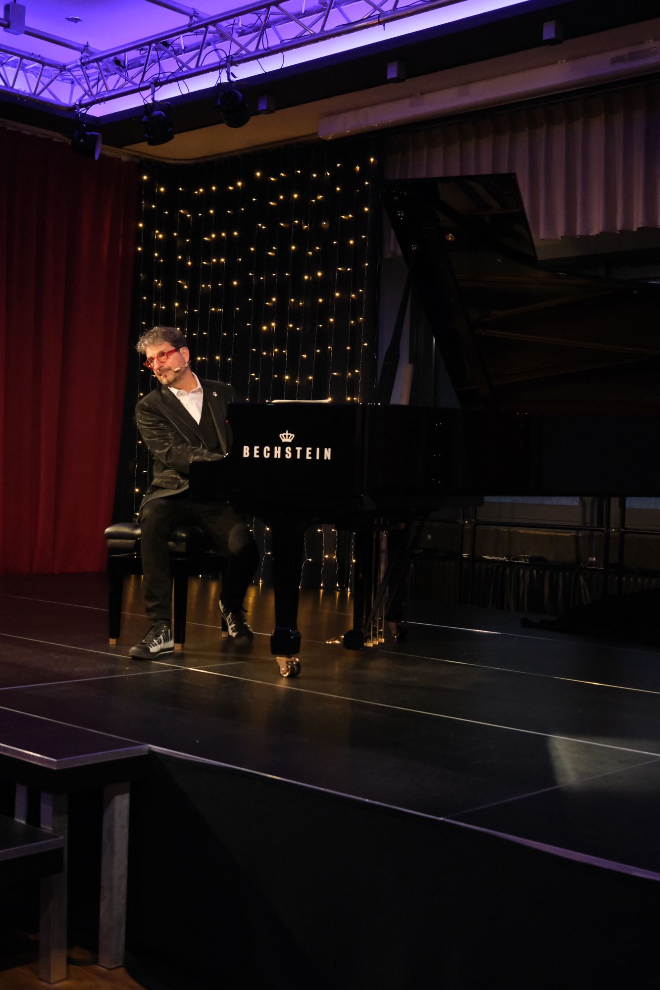 Felix Reuter - DER VERFLIXTE BACH!